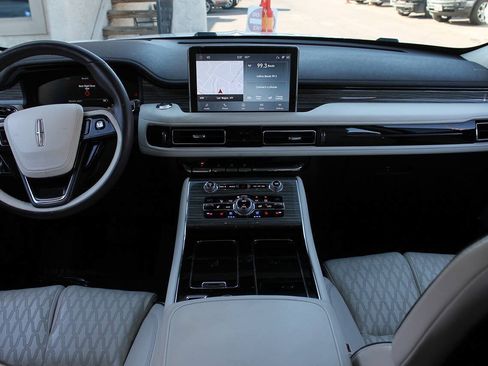Used 2020 Lincoln Aviator Black Label Grand Touring w/ Class IV Trailer Tow Package AWD/4WD image 54