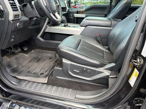Used 2019 Ford F150 Lariat AWD/4WD image 9