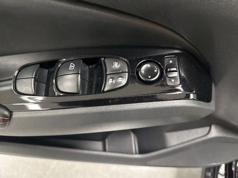 Used 2025 Nissan Altima 2.5 SR image 20