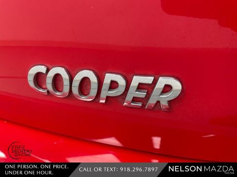 Used 2022 MINI Cooper 4-Door Hardtop image 15