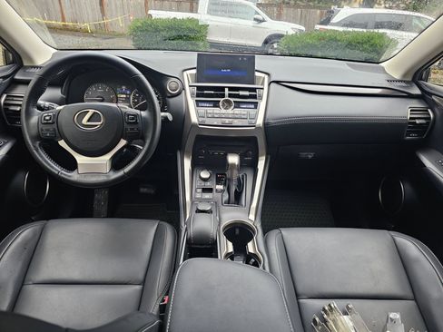 Used 2016 Lexus NX 200t 200t image 18