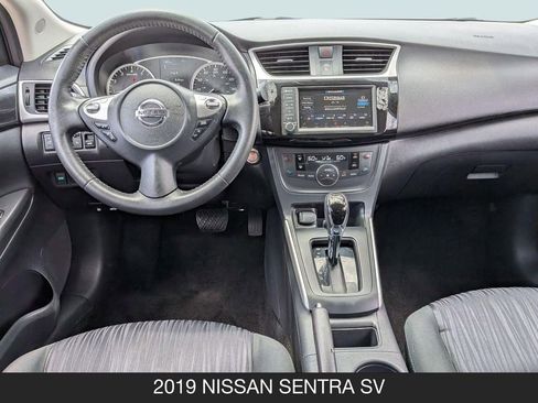 Used 2019 Nissan Sentra SV FWD image 13