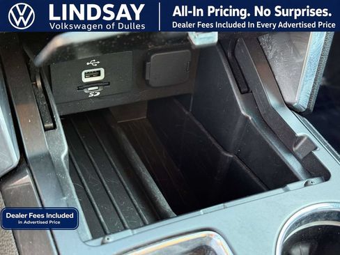 Used 2016 Ford Explorer Limited w/ Equipment Group 301A AWD/4WD image 20