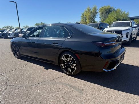 Used 2023 BMW 740i RWD image 7