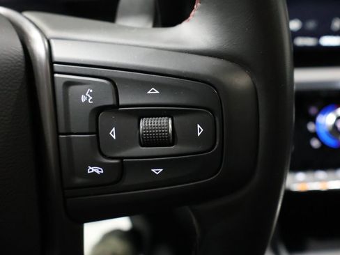 Used 2025 GMC Sierra 1500 AT4X image 35