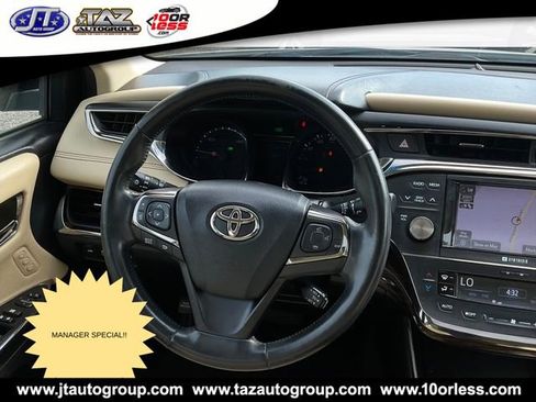 Used 2013 Toyota Avalon Limited image 17