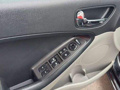 Used 2015 Kia Forte EX w/ UVO Package W/17" Alloys image 15