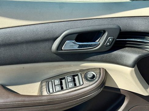 Used 2015 Chevrolet Malibu LT image 21