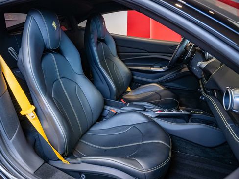 Used 2021 Ferrari F8 Tributo image 19