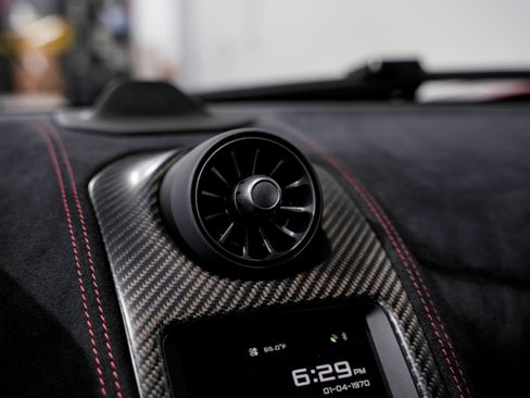 Used 2016 McLaren 675LT Coupe image 13