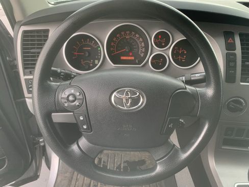 Used 2010 Toyota Tundra 4x4 Double Cab image 14
