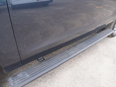Used 2025 Lincoln Navigator Reserve AWD/4WD image 14