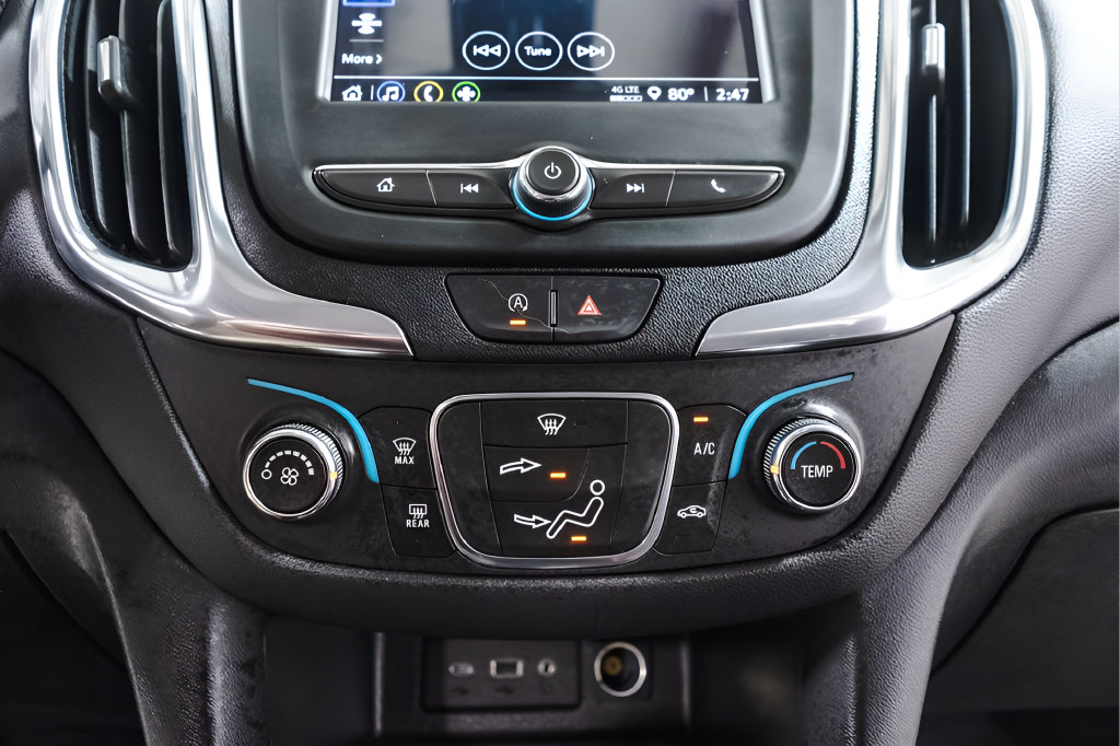 Used 2024 Chevrolet Equinox LT FWD image 15