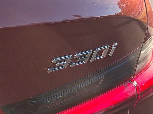 New 2026 BMW 330i xDrive Sedan w/ M Sport Package image 21
