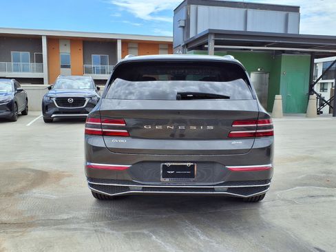 Certified 2026 Genesis GV80 2.5T Advanced AWD/4WD image 5