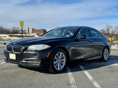 Used 2014 BMW 528i xDrive Sedan image 3