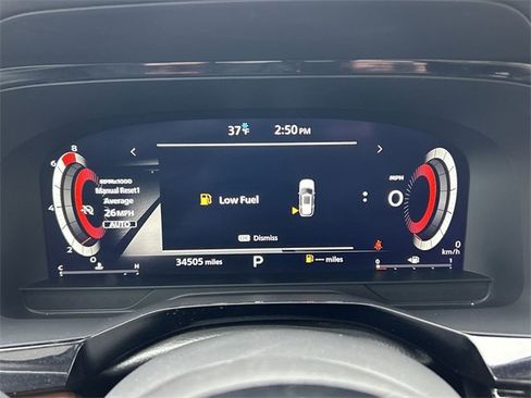 Used 2023 Nissan Pathfinder Platinum image 19