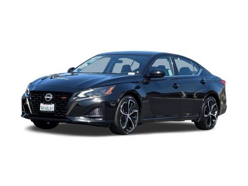 Used 2024 Nissan Altima 2.5 SR FWD image 1