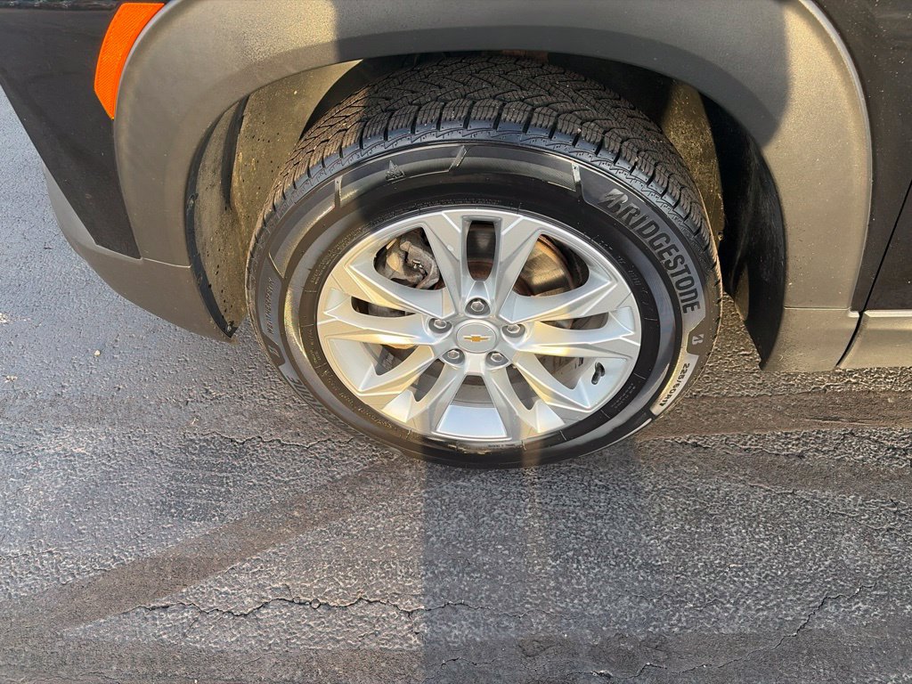 Used 2021 Chevrolet TrailBlazer LS AWD/4WD image 12