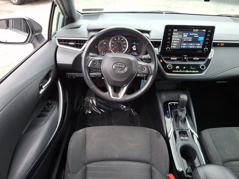 Used 2021 Toyota Corolla SE image 12