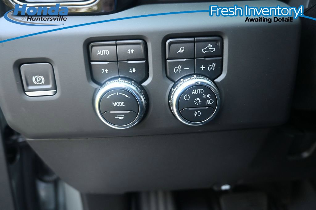 Used 2024 GMC Sierra 2500 AT4X AWD/4WD image 37