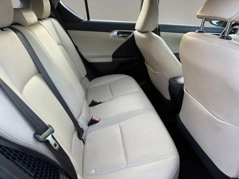 Used 2012 Lexus CT 200h Premium FWD image 24