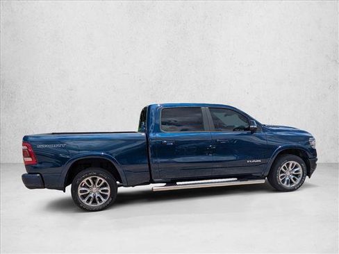 Used 2022 RAM 1500 Laramie w/ Sport Appearance Package AWD/4WD image 4
