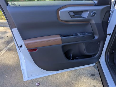 New 2025 Ford Bronco Sport Outer Banks image 10