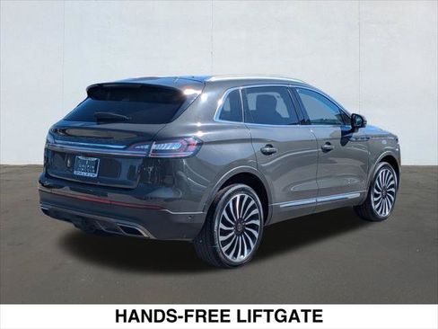 Certified 2023 Lincoln Nautilus Black Label w/ Class II Trailer Tow Package AWD/4WD image 5