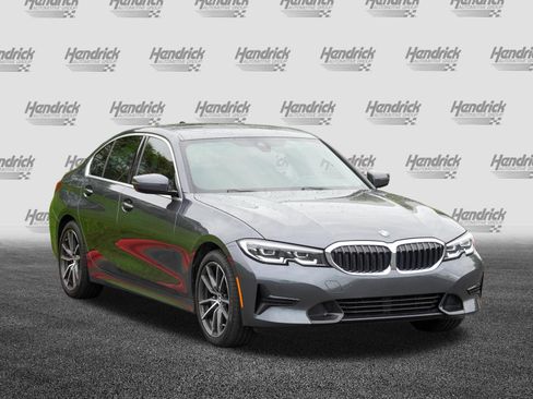Used 2022 BMW 330i Sedan w/ Premium Package RWD image 2