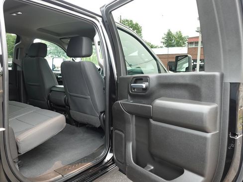 Used 2022 Chevrolet Silverado 2500 Custom w/ Custom Convenience Package AWD/4WD image 26