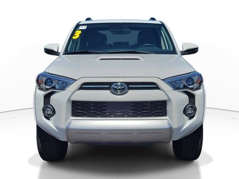 Used 2023 Toyota 4Runner TRD Off-Road Premium w/ Moonroof Package AWD/4WD image 2