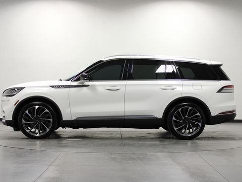 Used 2020 Lincoln Aviator Reserve w/ Equipment Group 201A image 7
