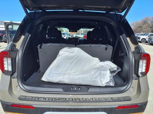 New 2026 Ford Explorer Tremor w/ Tremor Ultimate Package image 21