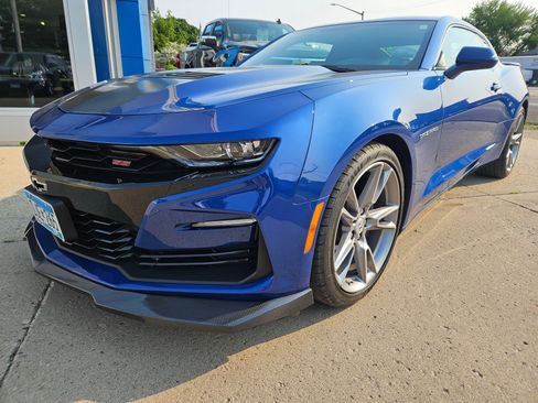Used 2019 Chevrolet Camaro SS w/ LPO, Camaro Insignia Package image 8