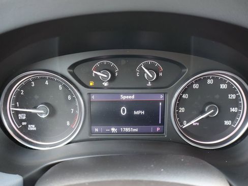 Used 2024 Buick Enclave Essence w/ Technology Package AWD/4WD image 16