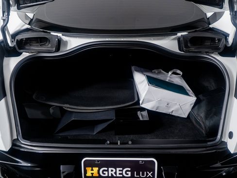 Used 2025 Aston Martin DB12 Coupe image 50