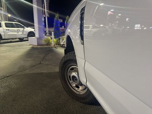 Used 2020 Ford F250 XL w/ Power Equipment Group image 12