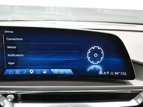 Used 2024 Cadillac Lyriq Tech image 27