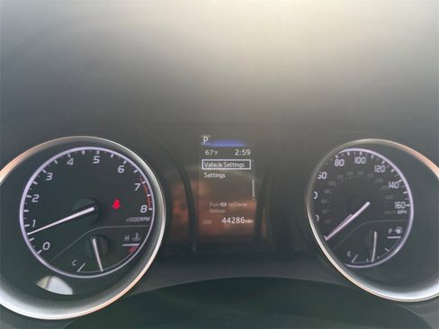 Used 2023 Toyota Camry LE image 23