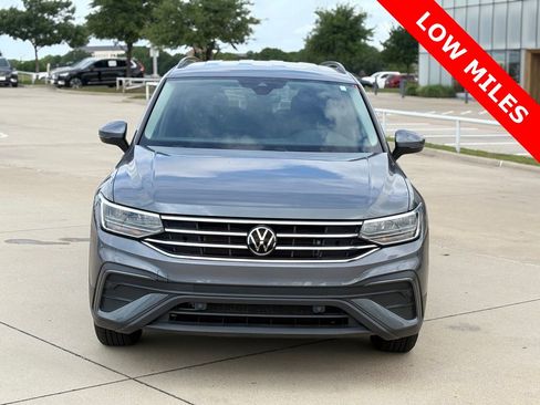 Used 2022 Volkswagen Tiguan S FWD image 4