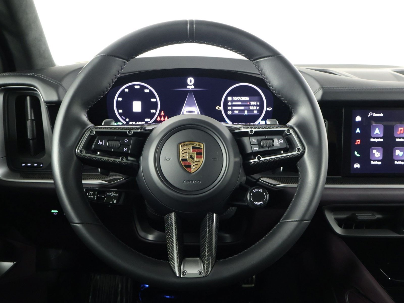 Certified 2025 Porsche Cayenne GTS AWD/4WD image 12