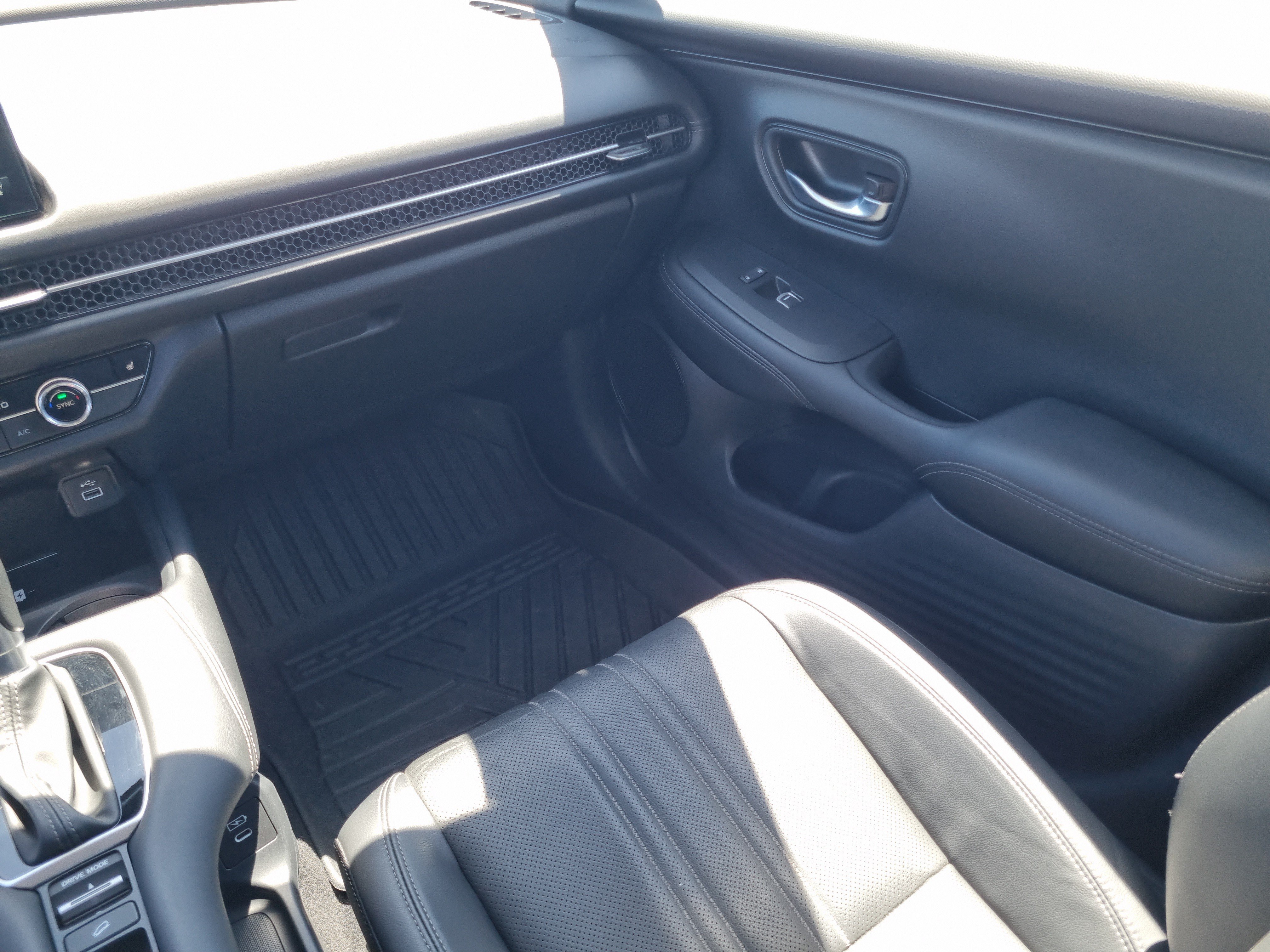 Used 2024 Honda HR-V EX-L image 15