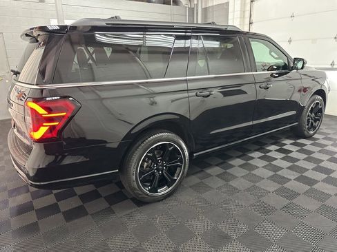 Used 2024 Ford Expedition Max Limited AWD/4WD image 10