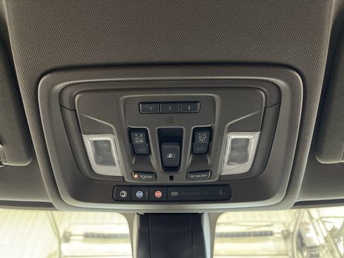 Used 2019 GMC Sierra 1500 Denali w/ Denali Ultimate Package image 24