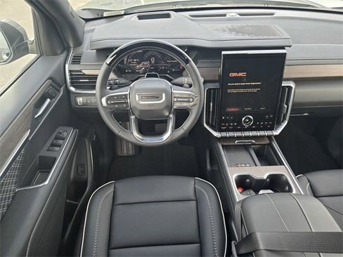 New 2026 GMC Acadia Denali w/ Super Cruise Package image 10