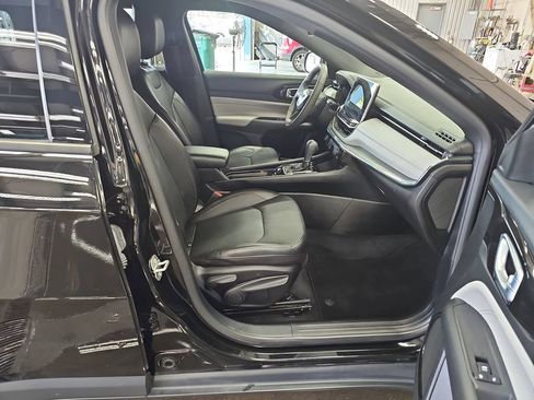 Used 2023 Jeep Compass Limited AWD/4WD image 10