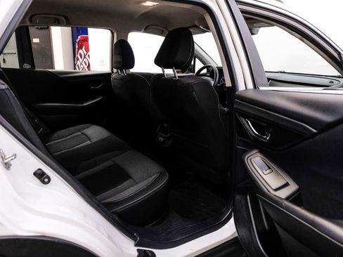 Used 2020 Subaru Outback Premium image 31