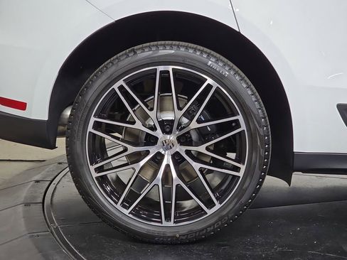 New 2026 Porsche Macan image 29