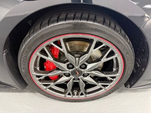 Used 2025 Chevrolet Corvette Stingray Preferred Cpe w/ Z51 Performance Package image 4